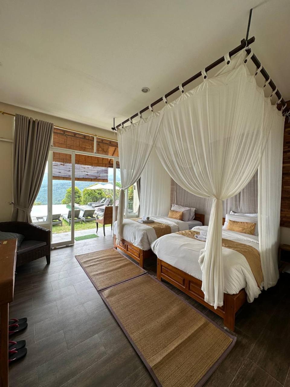 Atres Sari Resort Munduk Exterior foto